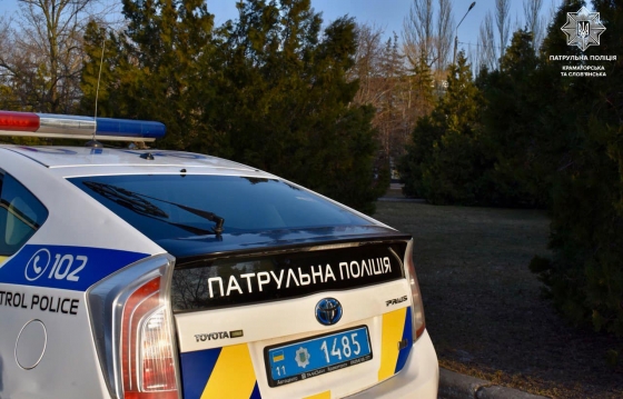 Керував, ймовірно, у стані сп’яніння та намагався відкупитись від патрульних