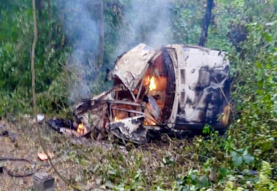 На Харківщині автомобіль підірвався на міні: загинули 4 людини, серед них дитина