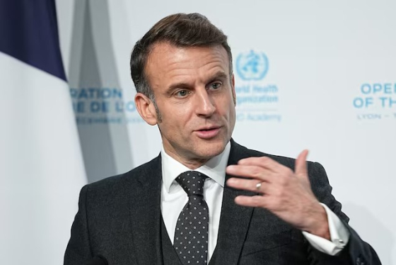 Макрон розповість лідерам ЄС про переговори із Трампом