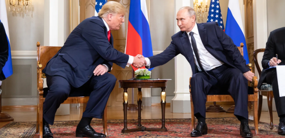 FT: Трамп бачить у Путіні партнера у переговорах, а у Зеленському – перешкоду