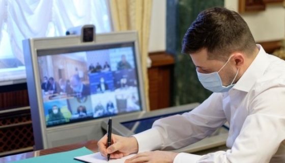 На совещании у Зеленского утвердили 10 шагов по борьбе с распространением СOVID-19 в Украине, - &quot;слуга народа&quot; Радуцкий 