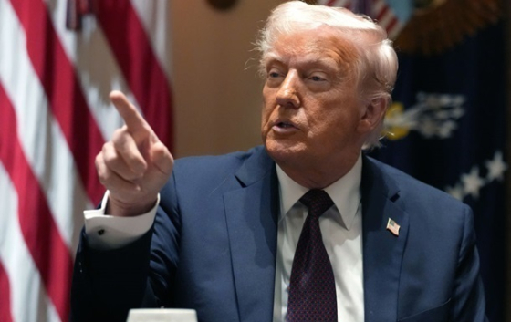 Трамп заперечив звинувачення у заробітку на власному мемкоїні