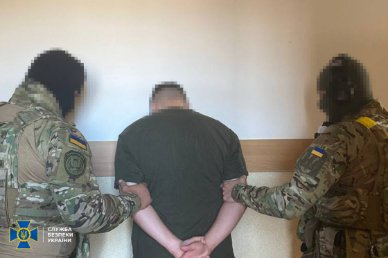 За теракти та підпали рашисти обіцяють або гроші, або ж шантажують компроматом, - Нєбитов