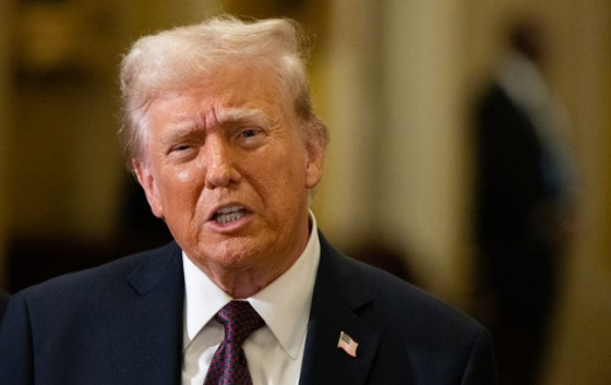 Торгова війна проти Європи: Трамп заявив, що введе 25%-ві мита на автомобілі