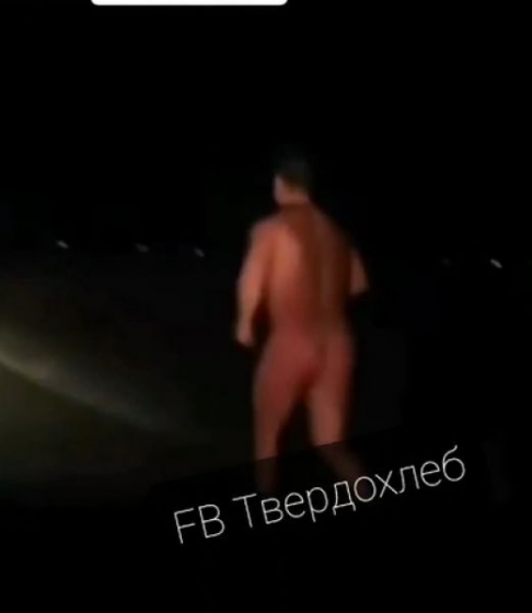 Под Мариуполем замерз насмерть спортсмен: бежал голый, а полицейские смеялись 