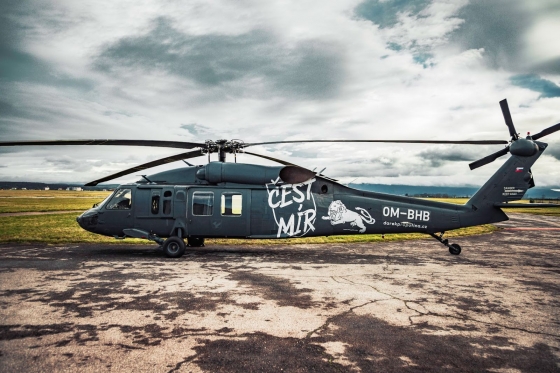 За тиждень чехи та словаки зібрали понад 400 тисяч євро на гелікоптер Black Hawk для України