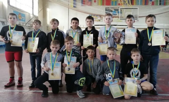 Краматорские борцы достойно представили город на двух областных соревнованиях 