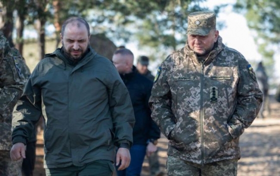 Потрібні нові підходи. Умєров повідомив про рішення змінити керівництво ЗСУ