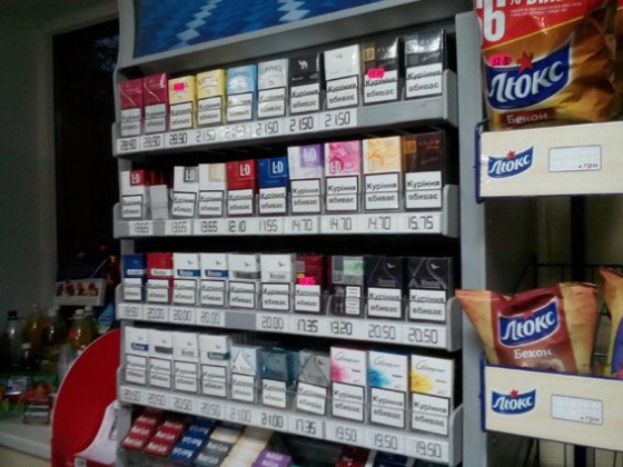 Краматорские милиционеры изъяли алкоголь и табачную продукцию на сумму, более 200 тысяч гривен (фото)