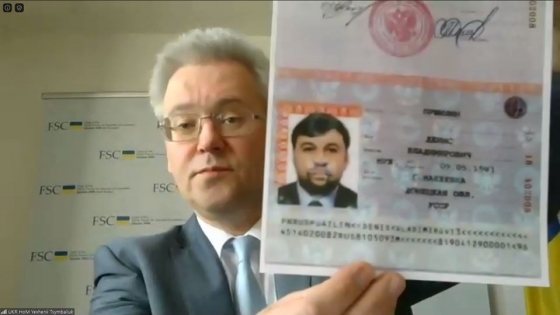 Украина показала в ОБСЕ российские паспорта представителей ОРДЛО в &quot;Минске&quot;