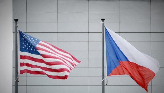 Чехія посилила військову співпрацю зі США на тлі війни в Україні: завершено ратифікацію оборонного договору зі Штатами
