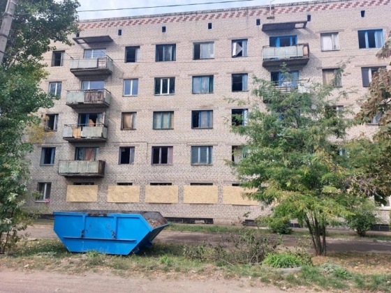 У Краматорську ліквідовують наслідки нещодавніх ракетних ударів рф