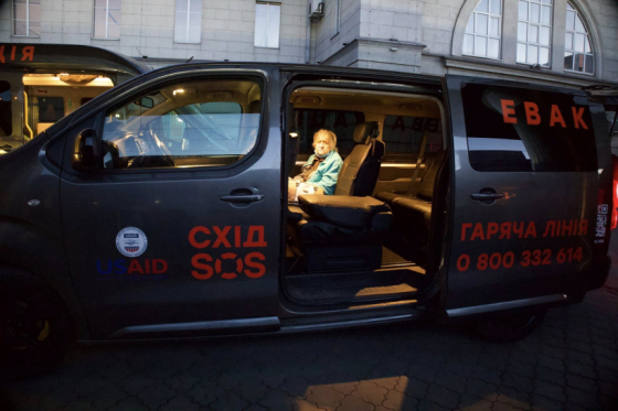 Евакуація рятує життя: БФ «Схід SOS» допомагає виїхати та знайти прихисток