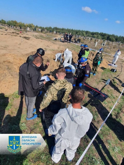 У деокупованих Святогірську та Лимані виявлено місця масових поховань. Наймолодшій жертві лише рік, - Офіс генпрокурора