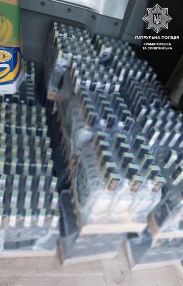 187 літрів забороненої алкогольної продукції виявили патрульні у Краматорську