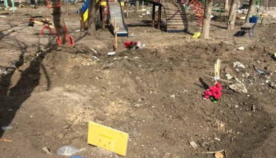 В Мариуполе захватчики приступили к эксгумации погибших