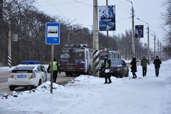В Краматорске сбили пешехода и легковушка столкнулась с троллейбусом (фото)