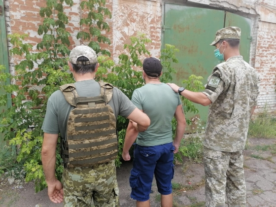 В Краматорске разоблачили наемника «ДНР», дежурившего на блокпосту у захваченного горсовета 