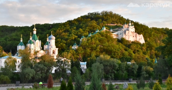 Святогірську лавру намагаються перевести до ПЦУ