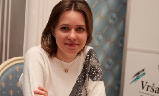 Украинка Музычук выиграла у россиянки вторую партию финала ЧМ по шахматам