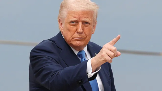 Радники Трампа виконють вказівки лише після повторення: &quot;Багато чеше язиком&quot;, - The Atlantic