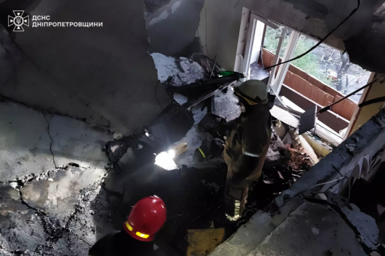 У Кривому Розі стався вибух у багатоповерхівці через витік газу (фото, відео)