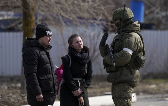 Росія припинила платити зарплатню працівникам окупаційних адміністрацій, - ЦНС
