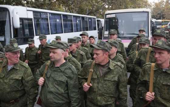 РФ збільшує плани по мобілізації на окупованих територіях України, - ЦНС
