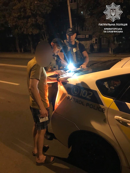 Протягом минулого тижня на вулицях Краматорська та Слов’янська інспектори зупиняли автівки під керуванням водіїв у стані алкогольного чи наркотичного сп’яніння