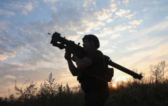 ЗСУ збили два гелікоптери та безпілотник, а росіяни атакують на Донбасі, - Генштаб 