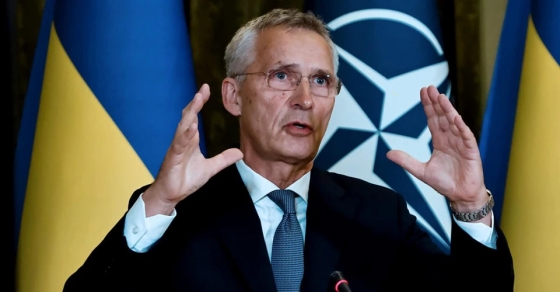 Підтримуючи Україну, ми допомагаємо їй знищувати бойові можливості РФ, які можуть бути загрозою для НАТО, - Столтенберг