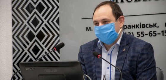 &quot;Снять штаны и надавать буков&quot;. Мэр Ивано-Франковска придумал наказание за вандализм