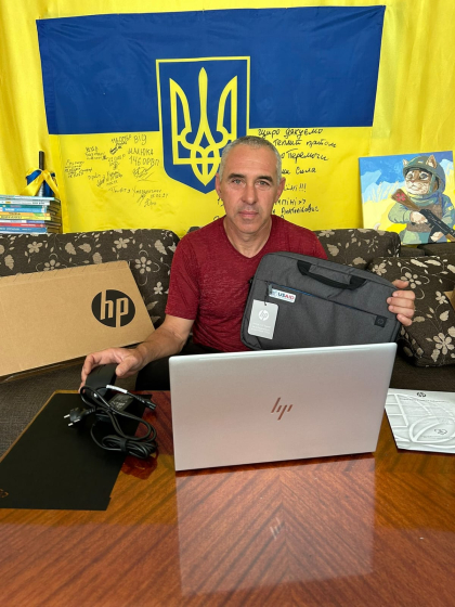Учителі Донецької області отримають ноутбуки для організації дистанційного навчання