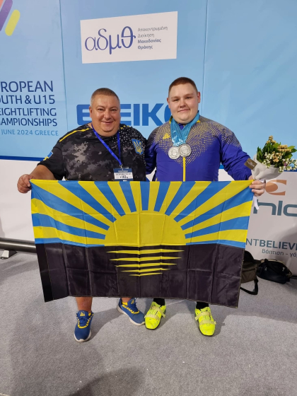 Юні важкоатлети Донеччини на чемпіонаті Європи в Греції відзначилися 7 медалями