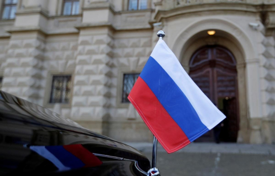 Вісім країн ЄС закликали обмежити пересування російських дипломатів, - Reuters