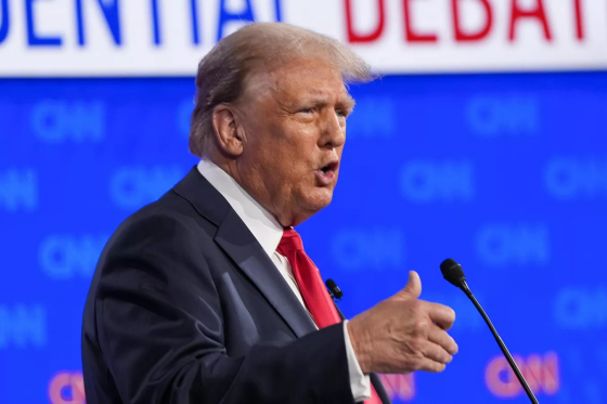 Біля Трампа у Флориді сталася стрілянина. У штабі політика заявили, що він у безпеці, ймовірного підозрюваного затримали