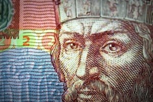 В НБУ признали, что пока отпустили гривну, но готовы &quot;принять меры&quot; 