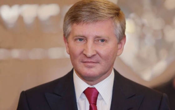 Ні за яких обставин заводи Маріуполя не працюватимуть під окупацією РФ, - Ахметов 