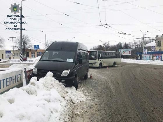 В Краматорске попал в ДТП один из новых автобусов 11-го маршрута