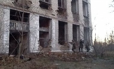 Под Мариуполем &quot;Азов&quot; принял три боя, есть раненые