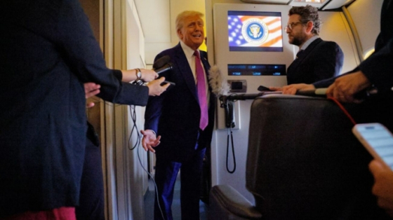 Трамп заявив, що переговори щодо України не зрушать з місця без його зустрічі з Путіним