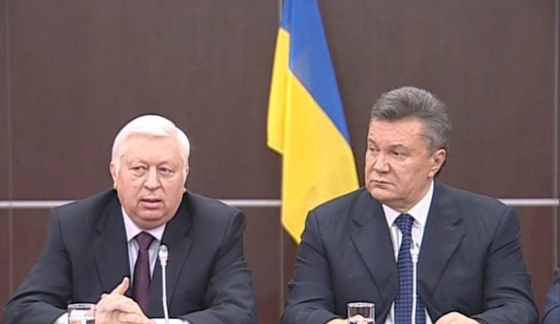 ЄС не продовжив санкцій проти Януковича, Пшонки та їхніх синів за розкрадання держкоштів 