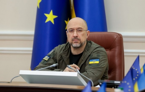 Шмигаль закликав громадян знизити споживання електроенергії через дефіцит потужності