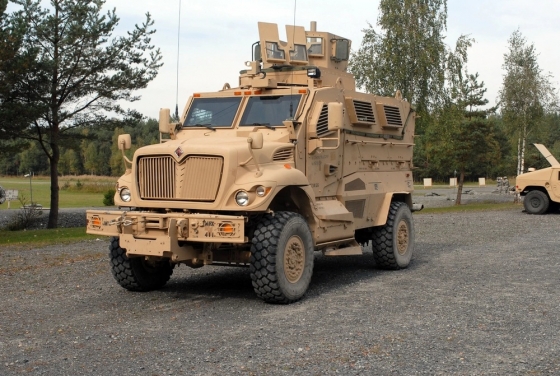 Албанія передала Україні 22 бронеавтомобілі MaxxPro американського виробництва, а також міни 82-го калібру