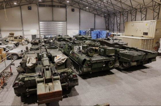 Україна отримала від Норвегії вісім танків Leopard 2 і допоміжні машини