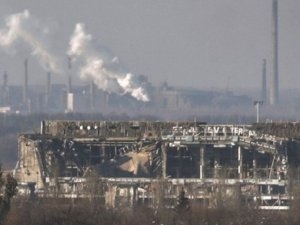 &quot;Киборги&quot; покинули разрушенный аэропорт Донецка. Оборонять нечего и негде