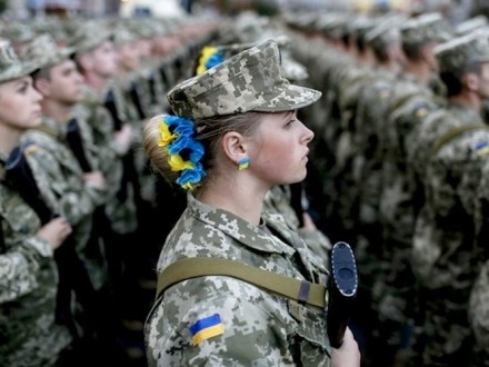 В Украине до сих пор не утвержден стандарт женской военной формы - эксперт рассказала о проблемах женщин в армии