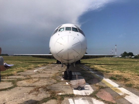 Два арестованных в &quot;Борисполе&quot; самолета Boeing продадут на аукционах