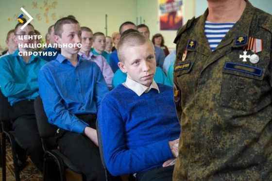 Окупанти вербують дітей-сиріт з Мелітополя до військових училищ, - ЦНС