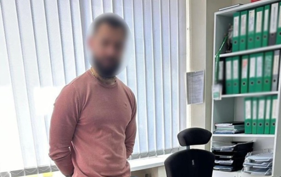 У Києві працівник МВС торгував &quot;красивими&quot; автомобільними номерами